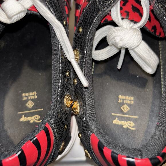 Call It Spring Disney Womens Sneakers LION KING Size 11 Cartoon Simba RARE - Picture 3 of 7